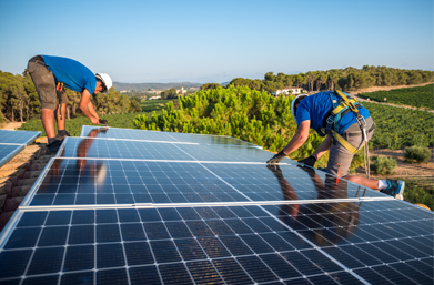 Installation de panneaux solaires